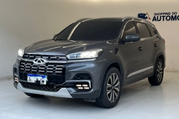 TIGGO 8