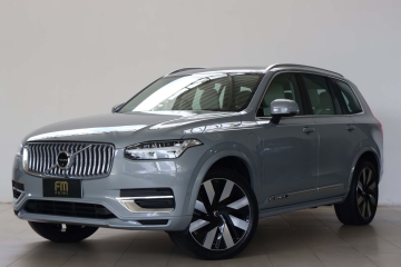XC90
