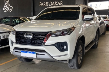 HILUX SW4