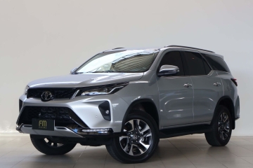 HILUX SW4