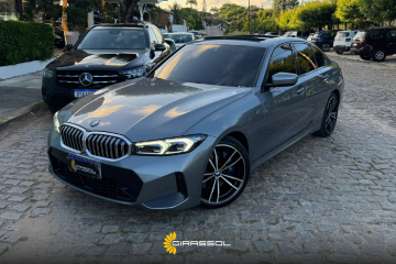 320i