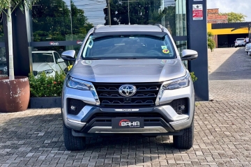 HILUX SW4