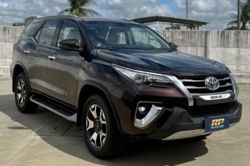 HILUX SW4